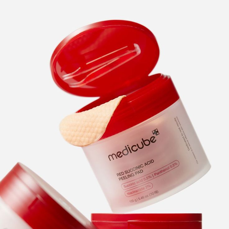 Medicube RED SUCCINIC ACID PEELING PAD